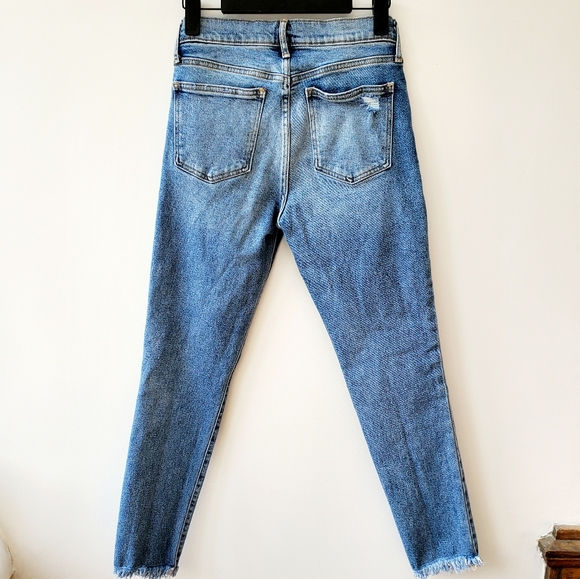 GAP True Skinny Stretch Distressed Jeans - Picture 3 of 5
